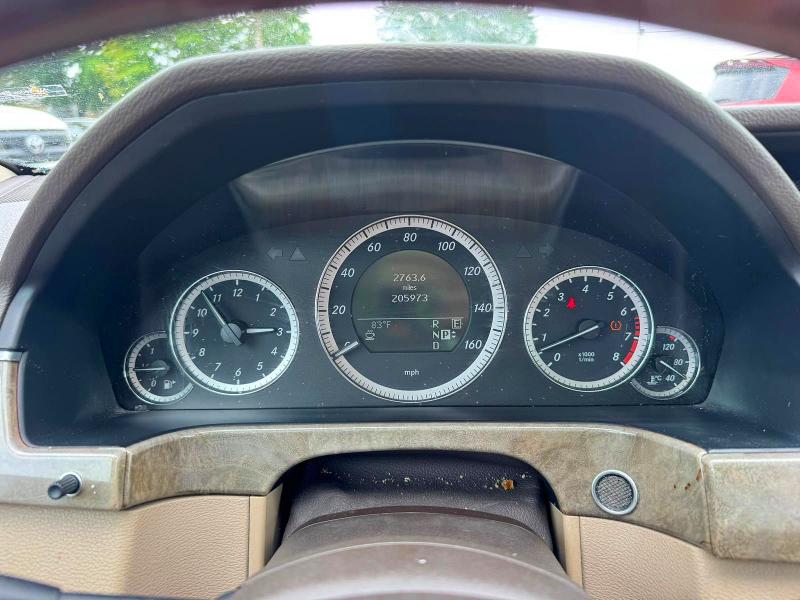 2011 Mercedes-benz E-class VIN WDDHF8HB7BA349889 COPART salvage auction — MINOR DENT/SCRATCHES, NY - CERTIFICATE OF TITLE (P), sold $2,800 on 2026-07-27 (photo 8)