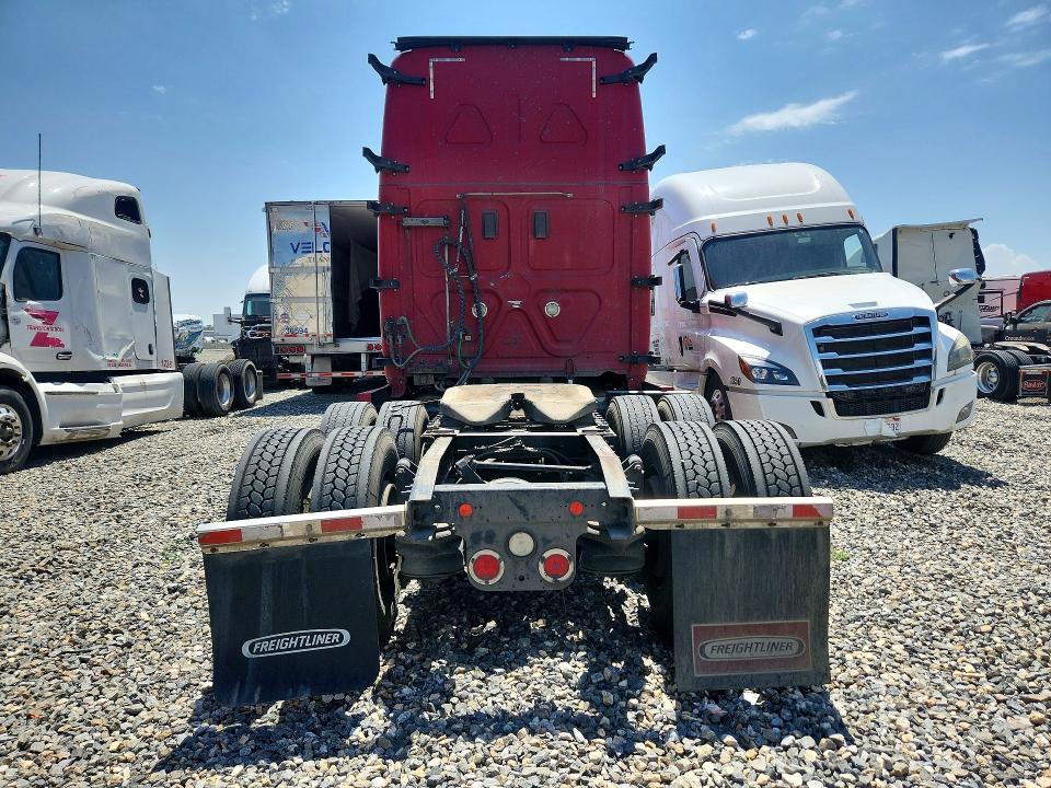 2017 Freightliner All other VIN 3AKJGLDR6HSHM5713 COPART salvage auction — MECHANICAL, IL - CERTIFICATE OF TITLE, sold $300 on 2026-08-11 (photo 6)