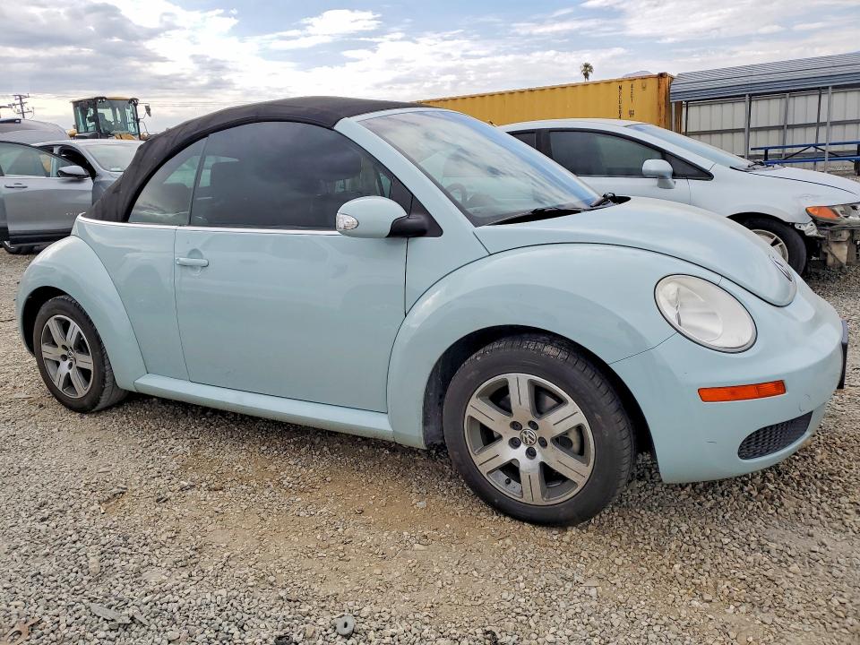 2006 Volk Beetle VIN 3VWRG31Y06M333861 COPART salvage auction — MECHANICAL, CA - DIS/DLR/EXP ONLY CLEAN TITLE, sold $900 on 2026-07-29 (photo 4)