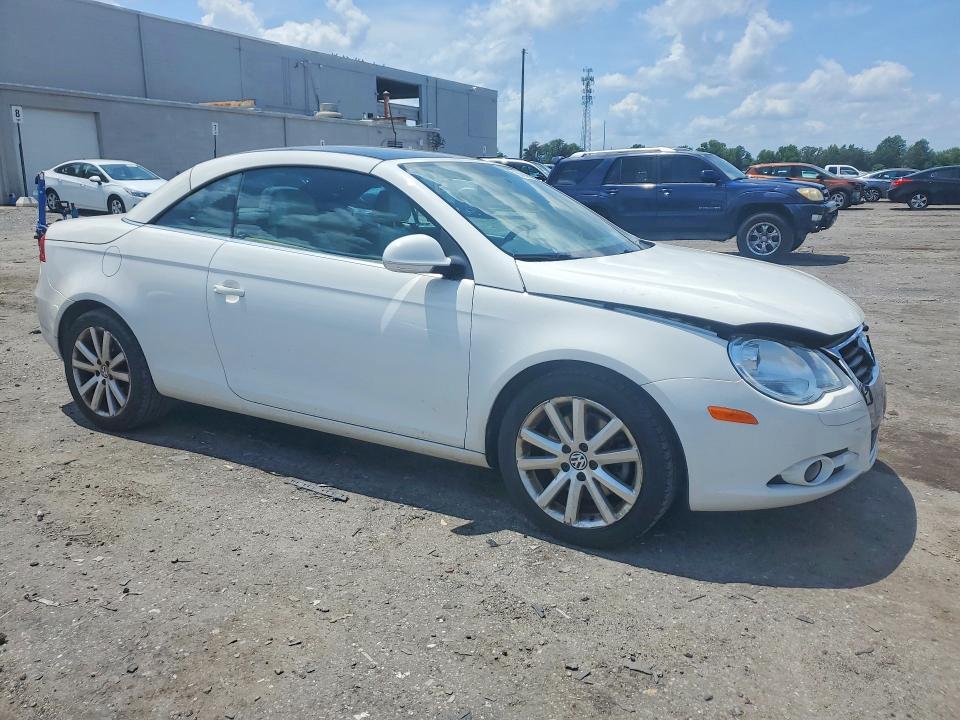 2008 Volkswagen Eos VIN WVWBA71F68V010399 COPART salvage auction — FRONT END, VA - CERT OF TITLE - SALVAGE, sold $575 on 2026-07-29 (photo 4)
