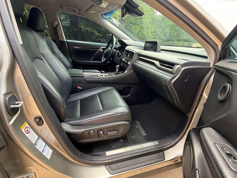 2017 Lexus Rx350 VIN 2T2BZMCA1HC091934 COPART salvage auction — MINOR DENT/SCRATCHES, Ok - Certificate Of Title (P), sold $13,000 on 2026-08-20 (photo 5)