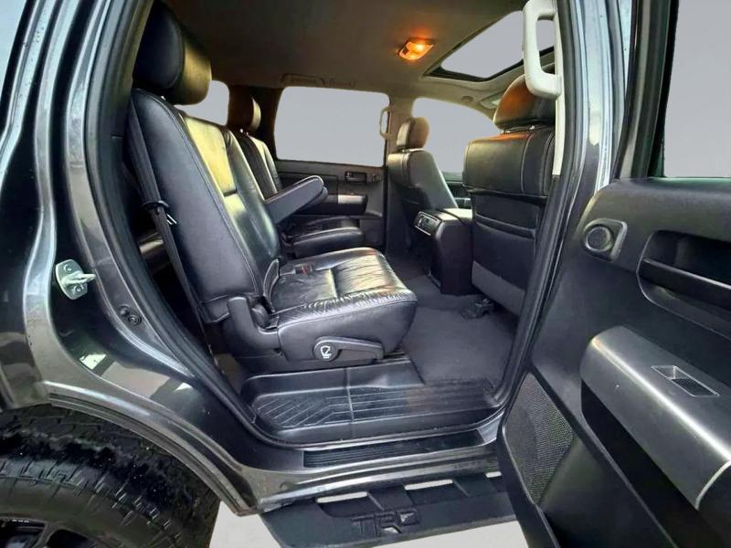 2021 Toyota Sequoia VIN 5TDEY5B10MS182254 COPART salvage auction — NORMAL WEAR, CT, sold $25,500 on 2026-08-21 (photo 6)
