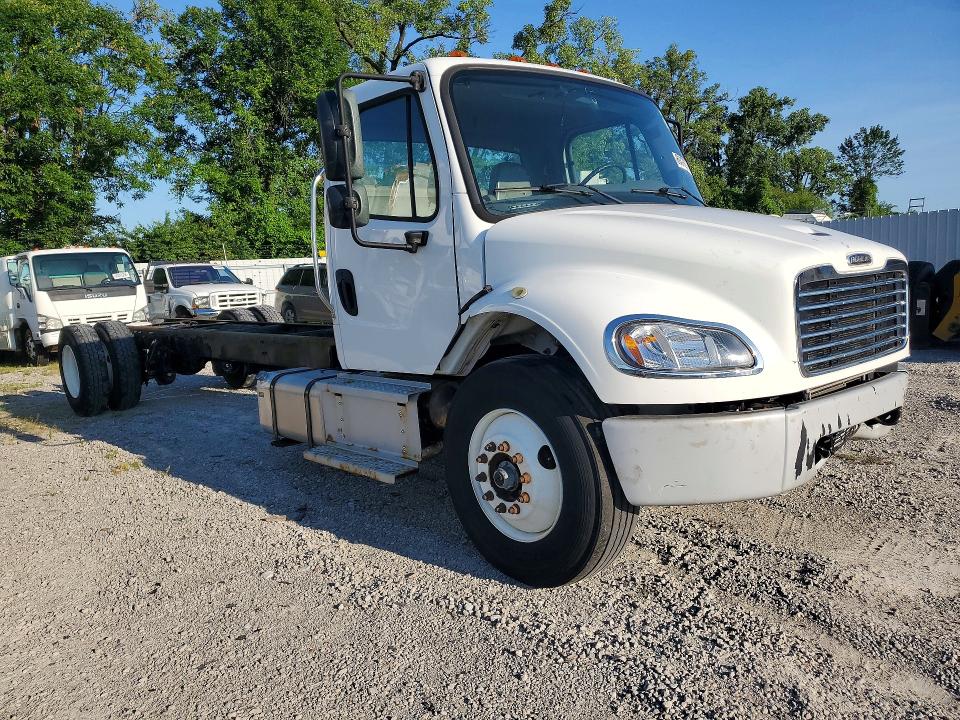 2020 Freightliner All other VIN 3ALACWFB8LDLX6498 COPART salvage auction — MECHANICAL, IN - CERTIFICATE OF TITLE (P), sold $9,300 on 2026-07-28 (photo 4)