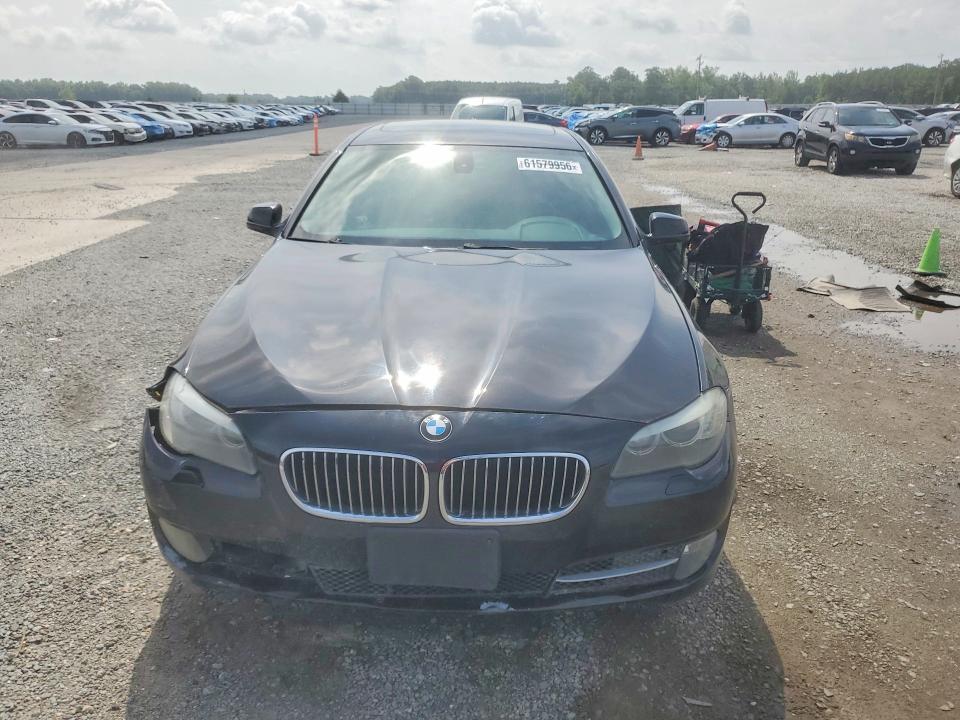 2011 BMW 5 series VIN WBAFR1C57BC741239 COPART salvage auction — FRONT END, Sc - Dealer Only Salvage Title, sold $350 on 2026-08-03 (photo 5)