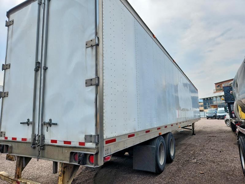 2001 Utility All models VIN 1UYVS25391P360201 COPART salvage auction — MINOR DENT/SCRATCHES, CO - CERTIFICATE OF TITLE, sold $100 on 2026-07-28 (photo 4)
