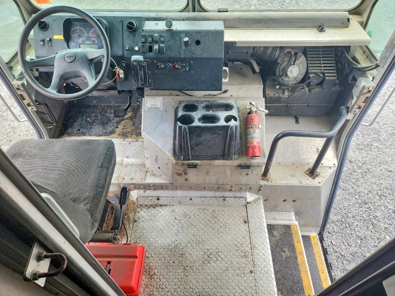 2020 Freightliner All other VIN 4UZAC2EAXLCMH6064 COPART salvage auction — FRONT END, CT, sold $1,500 on 2026-09-01 (photo 8)