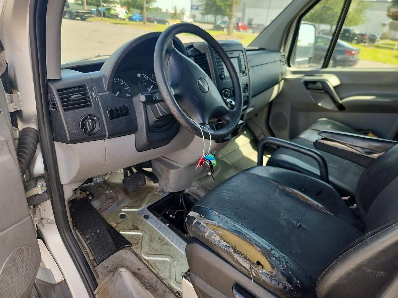 2014 Freightliner Sprinter VIN WDYPE8DC4E5938987 COPART salvage auction — STRIPPED, CT, sold $10 on 2026-08-03 (photo 7)