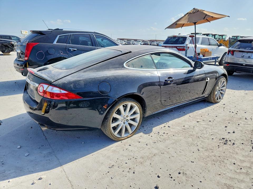2009 Jaguar Xk VIN SAJWA43B195B29736 COPART salvage auction — MINOR DENT/SCRATCHES, TX - CERTIFICATE OF TITLE, sold $1,950 on 2026-07-31 (photo 3)