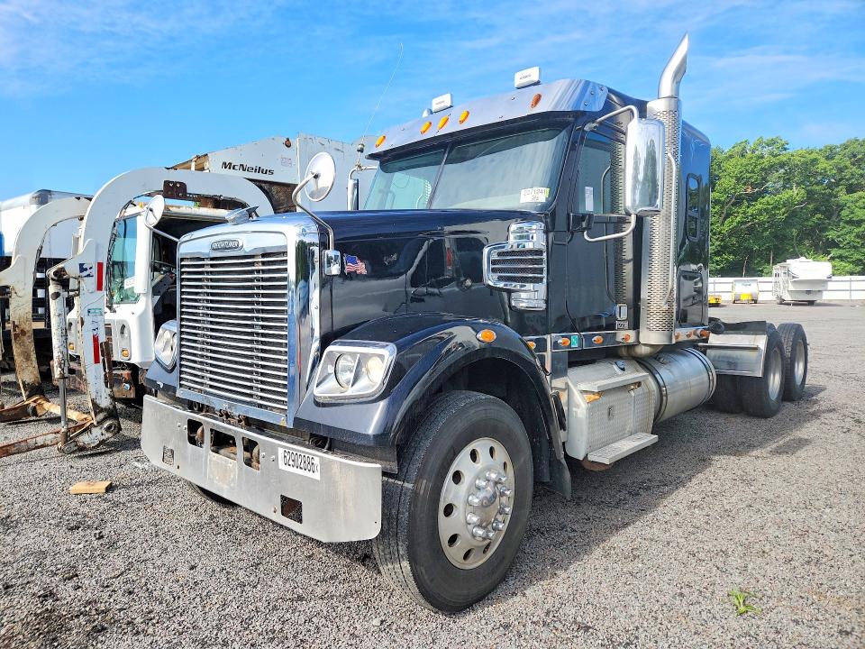 2015 Freightliner All other VIN 3AKJGND11FDGR4029 COPART salvage auction — MINOR DENT/SCRATCHES, CT, sold $6,700 on 2026-08-18 (photo 1)