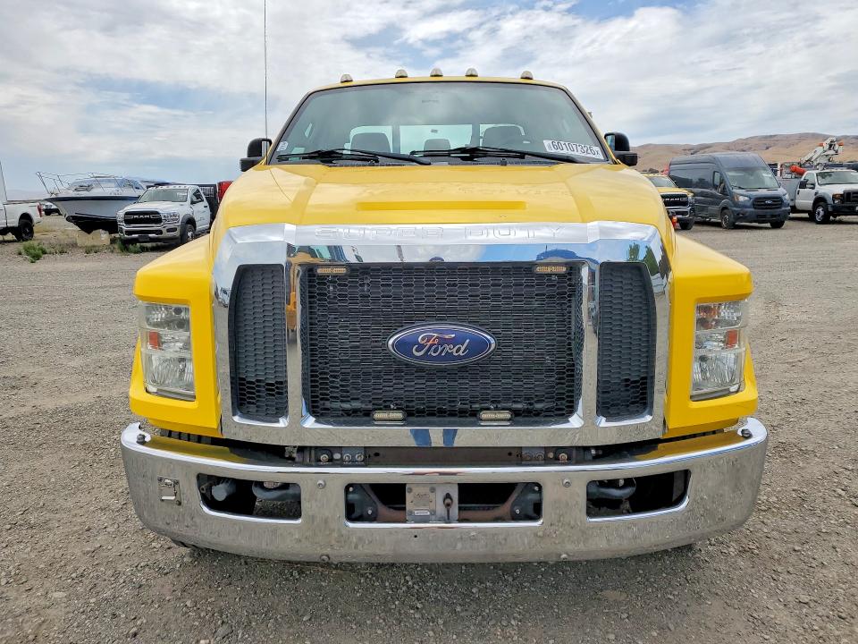 2019 Ford F-650 VIN 1FDWX6DC4KDF02160 COPART salvage auction — MINOR DENT/SCRATCHES, Ca - Dis/Dlr/Exp Only Clean Title (P), sold $18,500 on 2026-07-27 (photo 5)