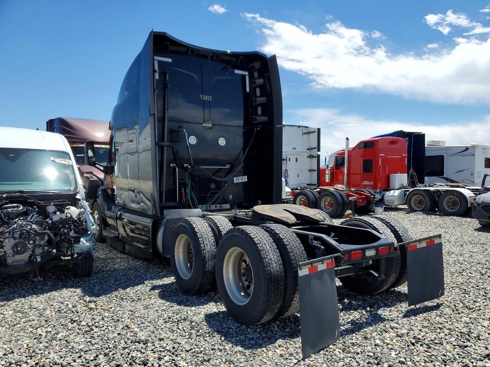 2021 Peterbilt All other VIN 1XPBDP9X6MD747413 COPART salvage auction — MECHANICAL, DV, sold $9,600 on 2026-07-16 (photo 2)
