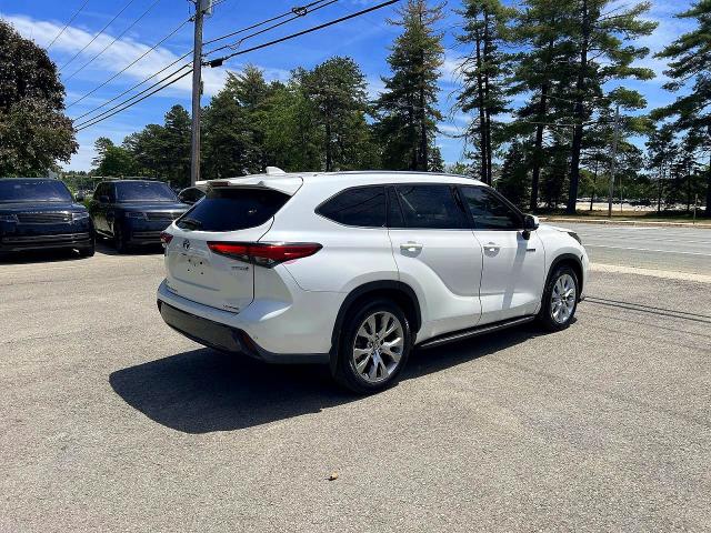 2021 Toyota Highlander VIN 5TDYARAH5MS006372 COPART salvage auction — MINOR DENT/SCRATCHES, Tx - Certificate Of Title (P), sold $18,500 on 2026-07-31 (photo 4)
