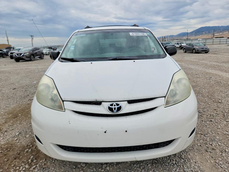 2006 Toyota Sienna VIN 5TDZA23C86S475603 COPART salvage auction — REAR END, Ut - Certificate Of Title (P), sold $425 on 2026-07-31 (photo 5)