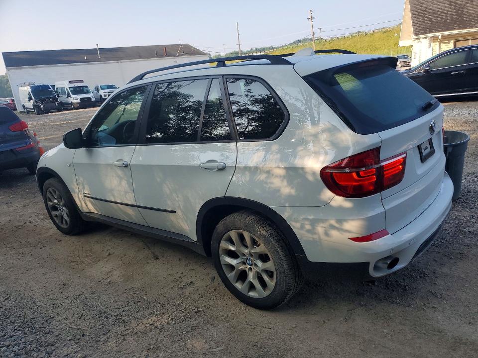 2011 BMW X5 VIN 5UXZV4C59BL742551 COPART salvage auction — FRONT END, Oh - Cert Of Title-Salvage, sold $250 on 2026-07-29 (photo 2)