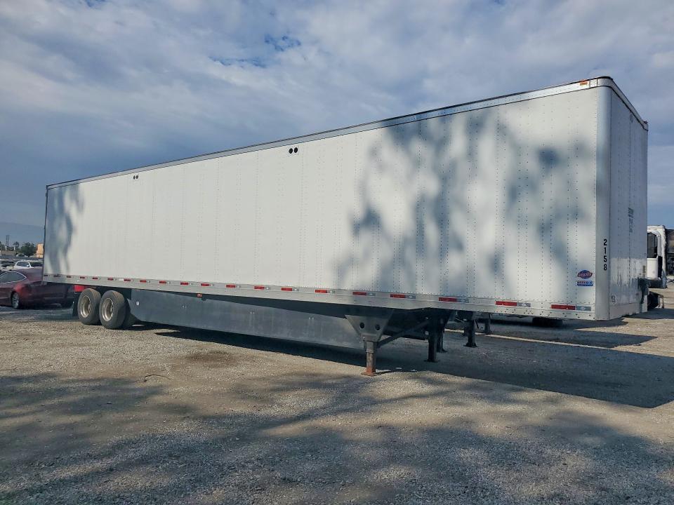 2026 Util Trailer VIN 1UYVS2534T7527809 COPART salvage auction — ROOF, Mi - Dis/Dlr/Exp Only Clean Title (P), sold $5,200 on 2026-07-28 (photo 4)