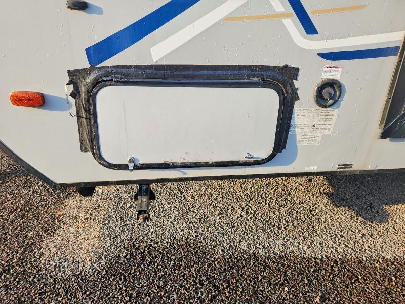 2018 Foresriver Apex VIN 5ZT2CXHC3JL002248 COPART salvage auction — BIOHAZARD/CHEMICAL, RS, sold $1,850 on 2026-07-14 (photo 9)