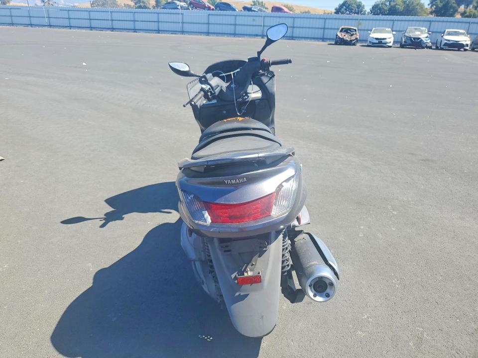 2005 Yamaha Yp400 VIN JYASH03Y25A001571 COPART salvage auction — MECHANICAL, DV, sold $15 on 2026-08-03 (photo 4)