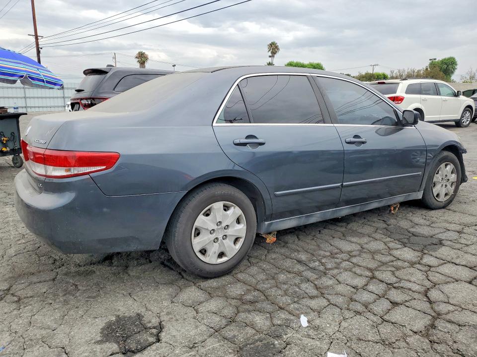 2003 Honda Accord VIN JHMCM563X3C067688 COPART salvage auction — MINOR DENT/SCRATCHES, Ca - Salvage Certificate, sold $500 on 2026-07-20 (photo 3)