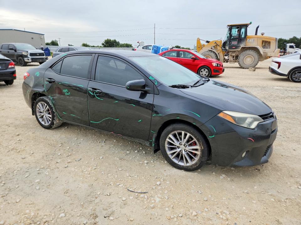 2014 Toyota Corolla VIN 5YFBURHE0EP047740 COPART salvage auction — SIDE, Tx - Salvage Vehicle Title, sold $1,700 on 2026-07-23 (photo 4)