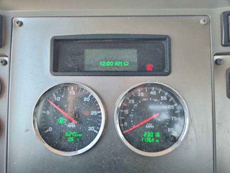2015 Kenworth All other VIN 2NKHHM7X4FM423471 COPART salvage auction — NORMAL WEAR, CT, sold $12,500 on 2026-07-14 (photo 8)