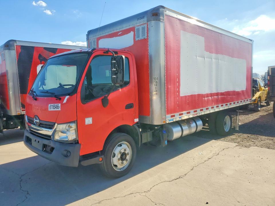 2017 Hino All other VIN JHHSDM2H8HK005855 COPART salvage auction — NORMAL WEAR, AZ - CERTIFICATE OF TITLE (P), sold $6,500 on 2026-08-01 (photo 1)