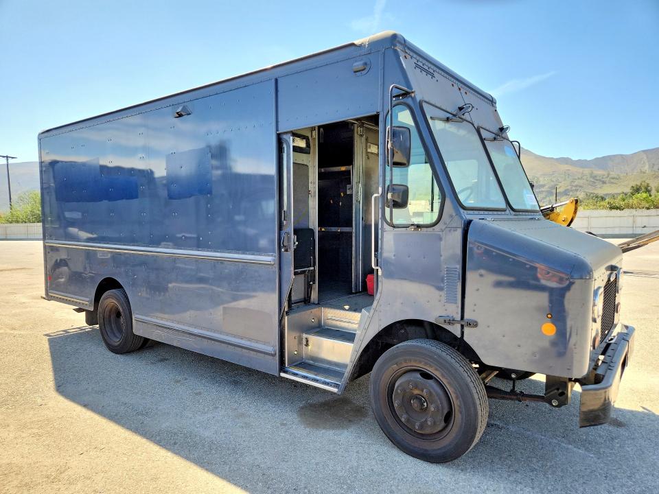 2021 Freightliner All other VIN 4UZAC2EA9MCML0764 COPART salvage auction — NORMAL WEAR, CA - CERTIFICATE OF TITLE, sold $26,500 on 2026-07-31 (photo 4)