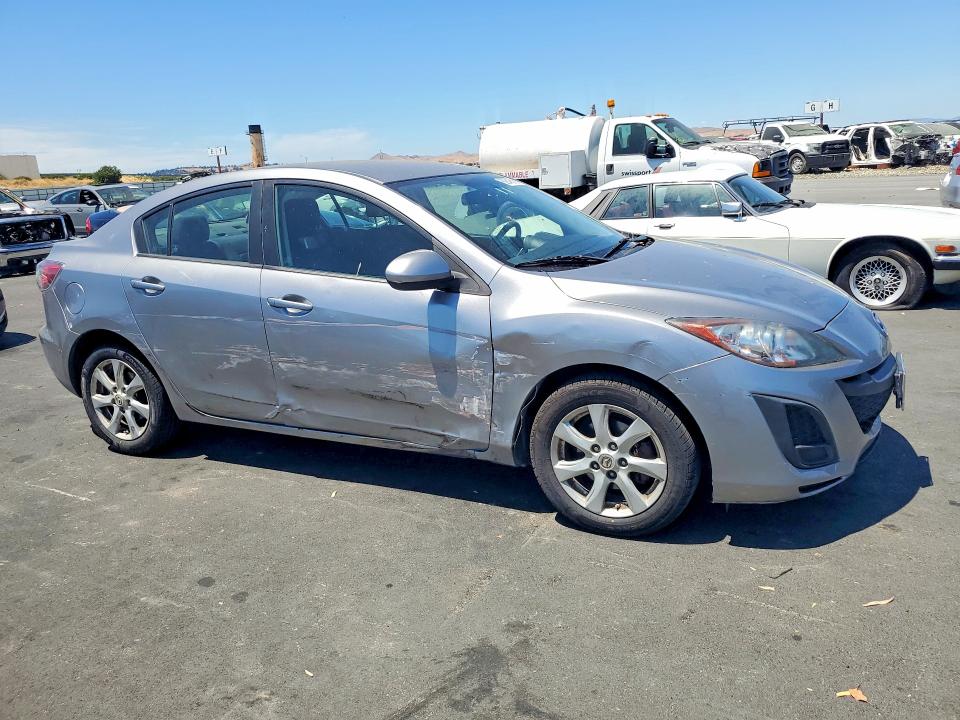 2011 Mazda 3 VIN JM1BL1VG3B1416150 COPART salvage auction — SIDE, Ca - Salvage Certificate, sold $1,400 on 2026-07-22 (photo 4)