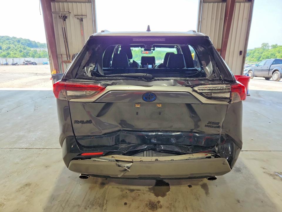 2020 Toyota Rav4 VIN JTMEWRFV5LJ032758 COPART salvage auction — REAR END, SC, sold $3,150 on 2026-07-31 (photo 6)