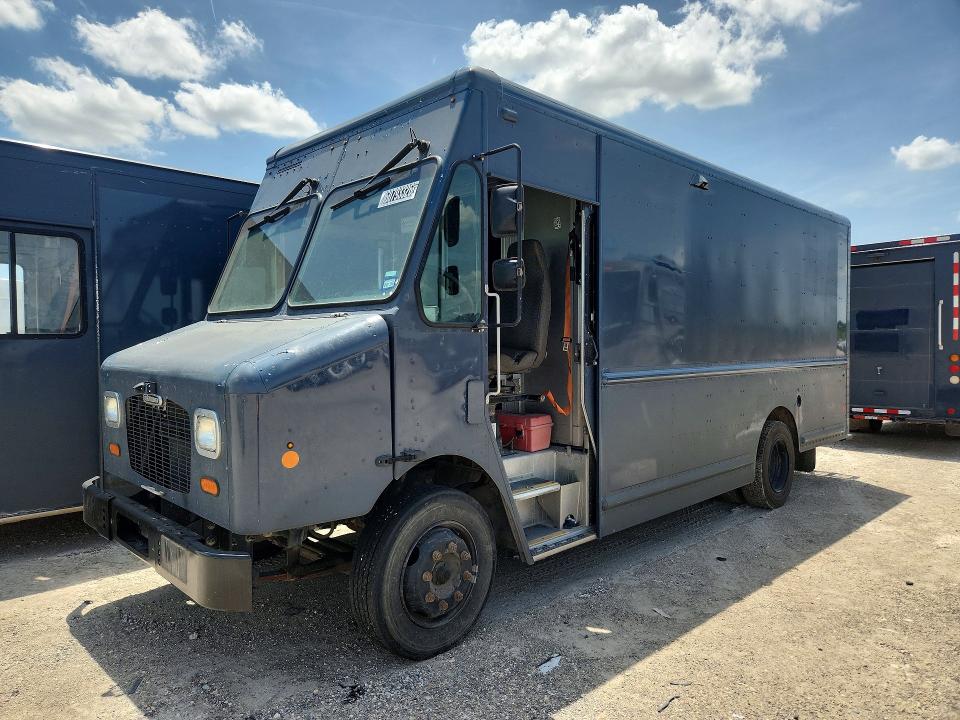 2020 Freightliner All other VIN 4UZAC2EA4LCMH6061 COPART salvage auction — MINOR DENT/SCRATCHES, CT, sold $1,400 on 2026-08-28 (photo 1)