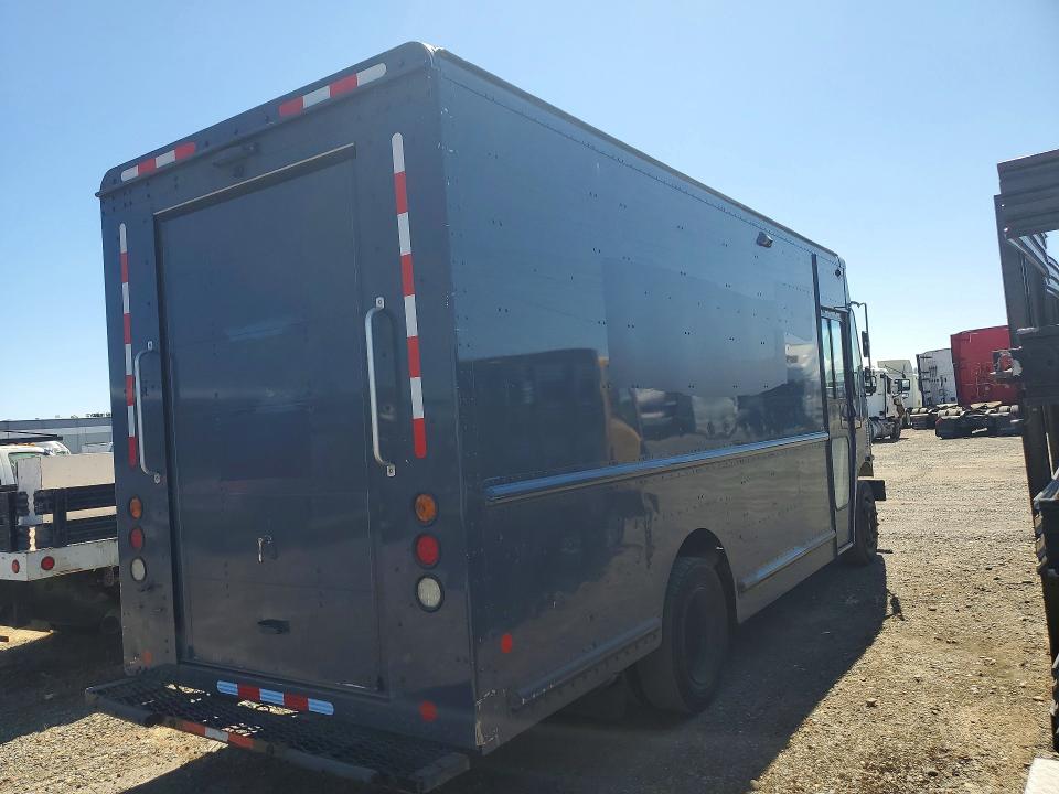 2021 Freightliner All other VIN 4UZAC2GA3MCMM9677 COPART salvage auction — NORMAL WEAR, DV, sold $22,000 on 2026-08-03 (photo 3)