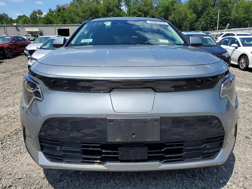 2023 Kia Niro VIN KNDCR3L15P5045957 COPART salvage auction — MECHANICAL, Ny - Certificate Of Title, sold $11,200 on 2026-08-03 (photo 5)