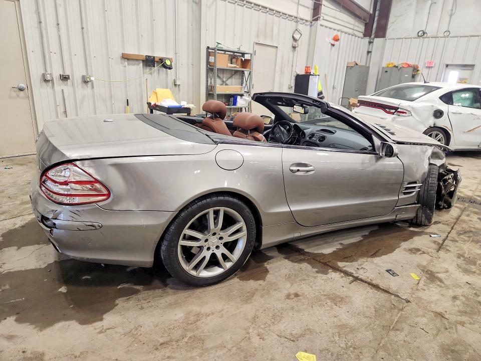 2007 Mercedes-benz Sl-class VIN WDBSK71FX7F118612 COPART salvage auction — FRONT END, Wi - Junked Vehicle Bill Of Sale, sold $1,850 on 2026-07-27 (photo 3)