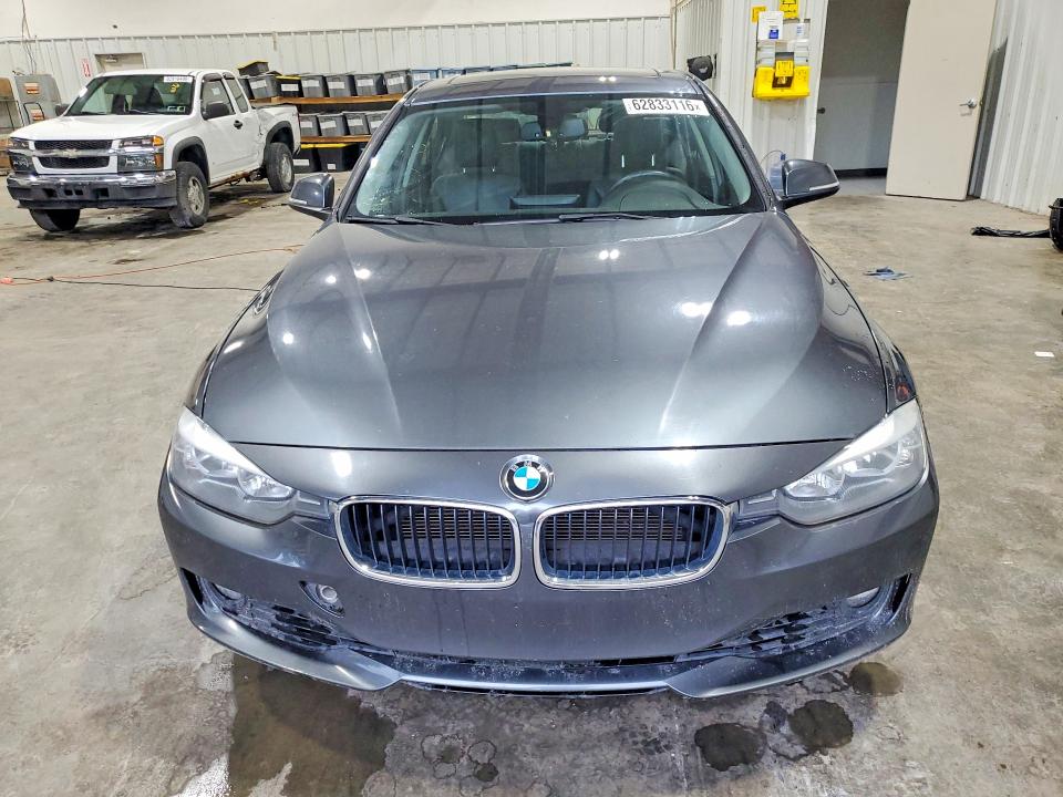 2015 BMW 3 series VIN WBA3B5G58FNS16144 COPART salvage auction — MECHANICAL, Ny - Certificate Of Title, sold $200 on 2026-08-03 (photo 5)