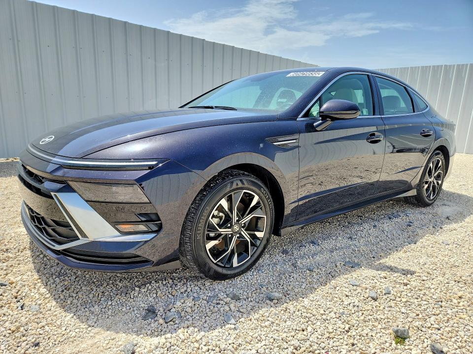 2025 Hyundai Sonata VIN KMHL64JA7SA497776 COPART salvage auction — WATER/FLOOD, Fl - Cert Of Title-Slvg Rebld Flood (P), sold $11,600 on 2026-07-27 (photo 1)