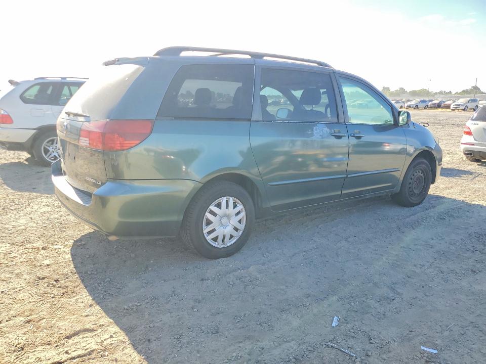 2004 Toyt Sienna VIN 5TDZA23C84S210287 COPART salvage auction — MECHANICAL, CA - DIS/DLR/EXP ONLY CLEAN TITLE, sold $450 on 2026-07-28 (photo 3)