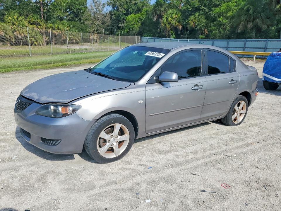 2006 Mazda 3 VIN JM1BK32G761467398 COPART salvage auction — MINOR DENT/SCRATCHES, Fl - Certificate Of Title, sold $350 on 2026-07-29 (photo 1)