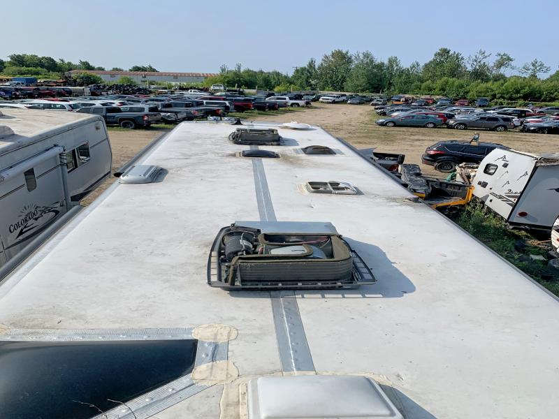 2005 Roadmaster rail All models VIN 1RF42464652034090 COPART salvage auction — ROOF, ON - PERMIT SALVAGE, sold $2,750 on 2026-07-28 (photo 5)