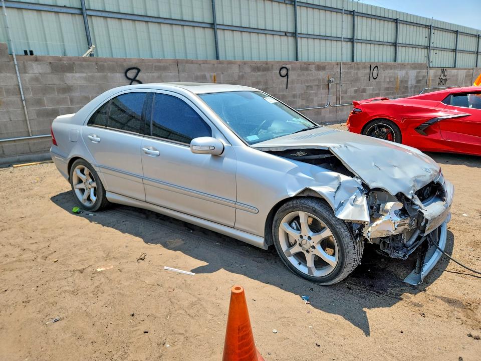 2007 Mercedes-benz C class VIN WDBRF52H47F928034 COPART salvage auction — FRONT END, NM - CERT OF TITLE-SALVAGE (P), sold $450 on 2026-08-27 (photo 4)