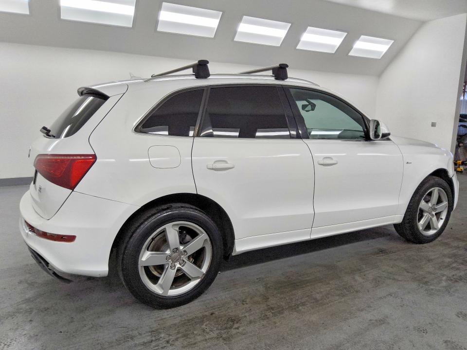 2012 Audi Q5 VIN WA1DKAFP8CA033679 COPART salvage auction — FRONT END, CT, sold $1,750 on 2026-07-14 (photo 3)