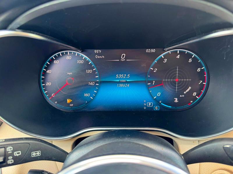 2021 Mercedes-benz Glc class VIN W1N0G8EB2MF889366 COPART salvage auction — NORMAL WEAR, CT, sold $12,700 on 2026-07-17 (photo 8)
