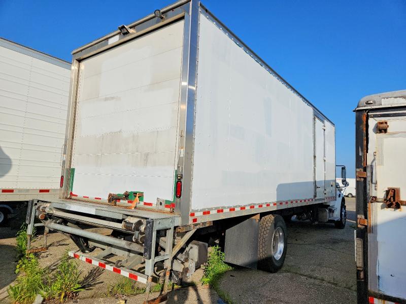 2021 Freightliner All other VIN 3ALACWFC3MDMU0764 COPART salvage auction — MINOR DENT/SCRATCHES, TX - CERTIFICATE OF TITLE, sold $26,000 on 2026-07-07 (photo 4)
