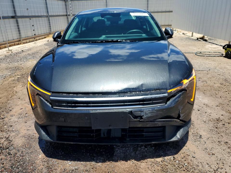 2025 Kia All other VIN 3KPFT4DE8SE065638 COPART salvage auction — FRONT END, HI - CERTIFICATE OF TITLE, sold $11,700 on 2026-07-27 (photo 5)