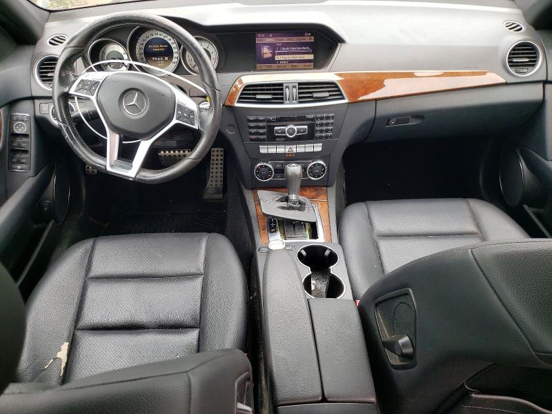 2012 Mercedes-benz C class VIN WDDGF8BB6CR196171 COPART salvage auction — MINOR DENT/SCRATCHES, Ct - Cert Of Title-Salvage, sold $875 on 2026-08-04 (photo 8)