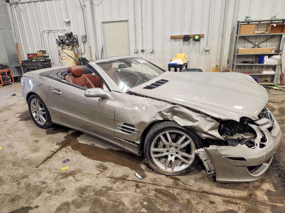 2007 Mercedes-benz Sl-class VIN WDBSK71FX7F118612 COPART salvage auction — FRONT END, Wi - Junked Vehicle Bill Of Sale, sold $1,850 on 2026-07-27 (photo 4)