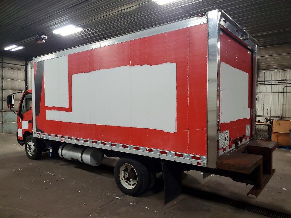 2018 Hino All other VIN JHHSDM2H2JK006165 COPART salvage auction — MINOR DENT/SCRATCHES, MN - CERTIFICATE OF TITLE, sold $4,800 on 2026-08-03 (photo 2)