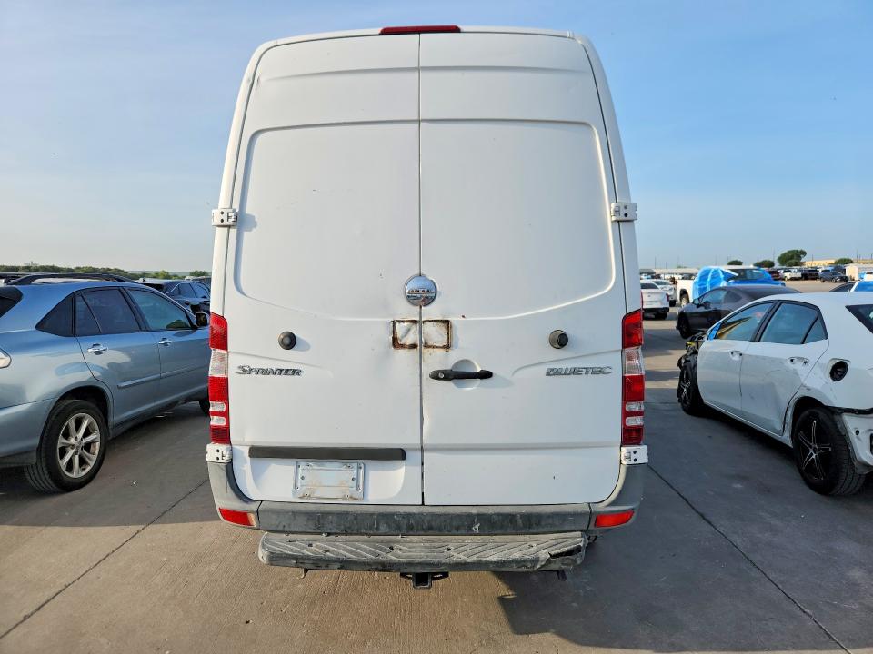 2011 Freightliner Sprinter VIN WDYPE7CC2B5517518 COPART salvage auction — NORMAL WEAR, CT, sold $200 on 2026-08-03 (photo 6)