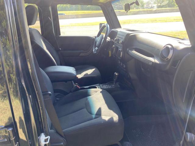 2016 Jeep Wrangler Unlimited VIN 1C4BJWDG7GL103053 COPART salvage auction — NORMAL WEAR, TX - CERT OF TITLE-REBLT SLVG FLOOD (P), sold $14,900 on 2023-09-14 (photo 5)