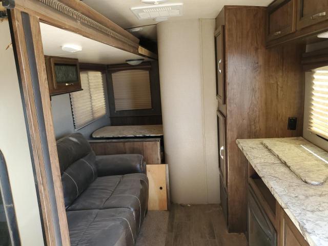 2018 Radi Tr VIN 5RXFB312XJ2347103 COPART salvage auction — SIDE, TX - SALVAGE VEHICLE TITLE, sold $4,600 on 2026-07-24 (photo 5)