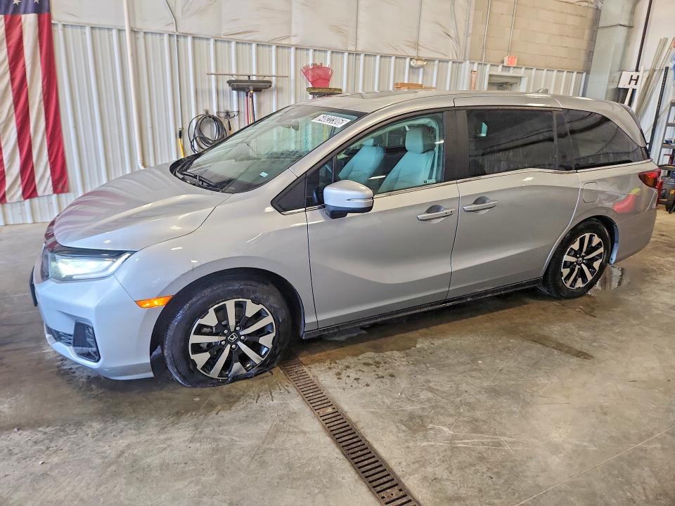 2025 Honda Odyssey VIN 5FNRL6H68SB080260 — COPART salvage auction photo