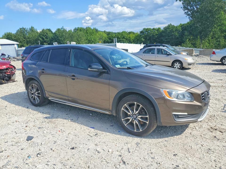 2016 Volvo V60 VIN YV4612HK5G1010095 COPART salvage auction — MECHANICAL, Ma - Certificate Of Title, sold $1,600 on 2026-08-19 (photo 4)